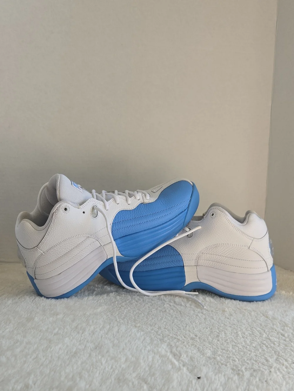 Jordan Jumpman Team II White University Blue Sneakers Men’s Size 8.5 NWOB